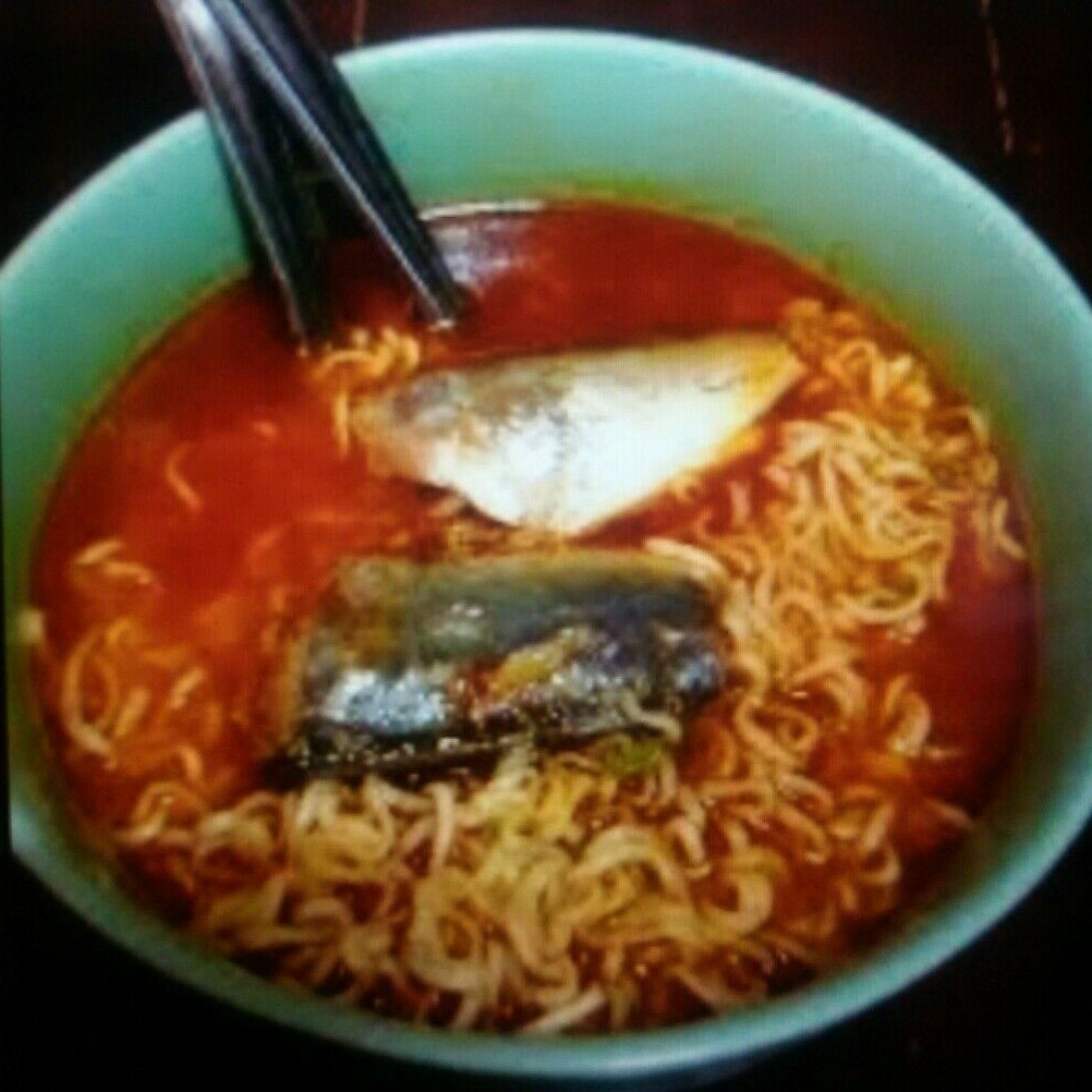 Instant Noodles Shrimp Spicy Soup Flavour Thai Food Quick Cooking Tom Yum Kung