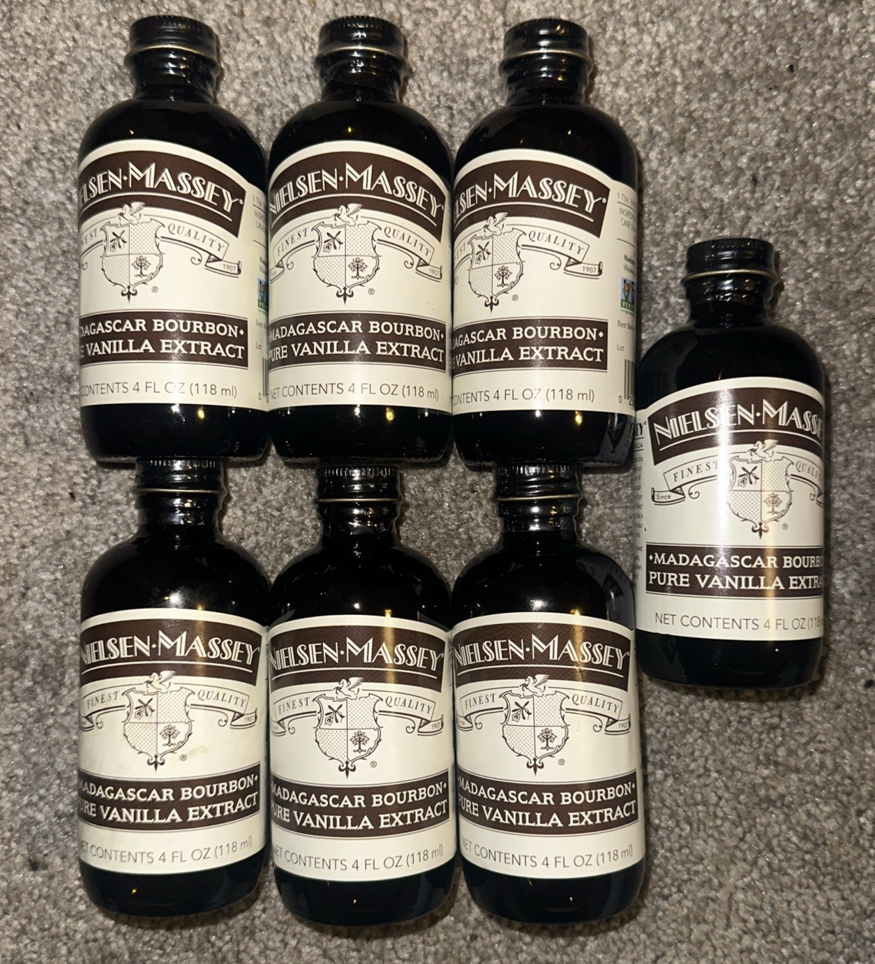 Nielsen Massey Vanilla Extract 4oz Bottles Pure Madagascar Bourbon Lot of 7 New!