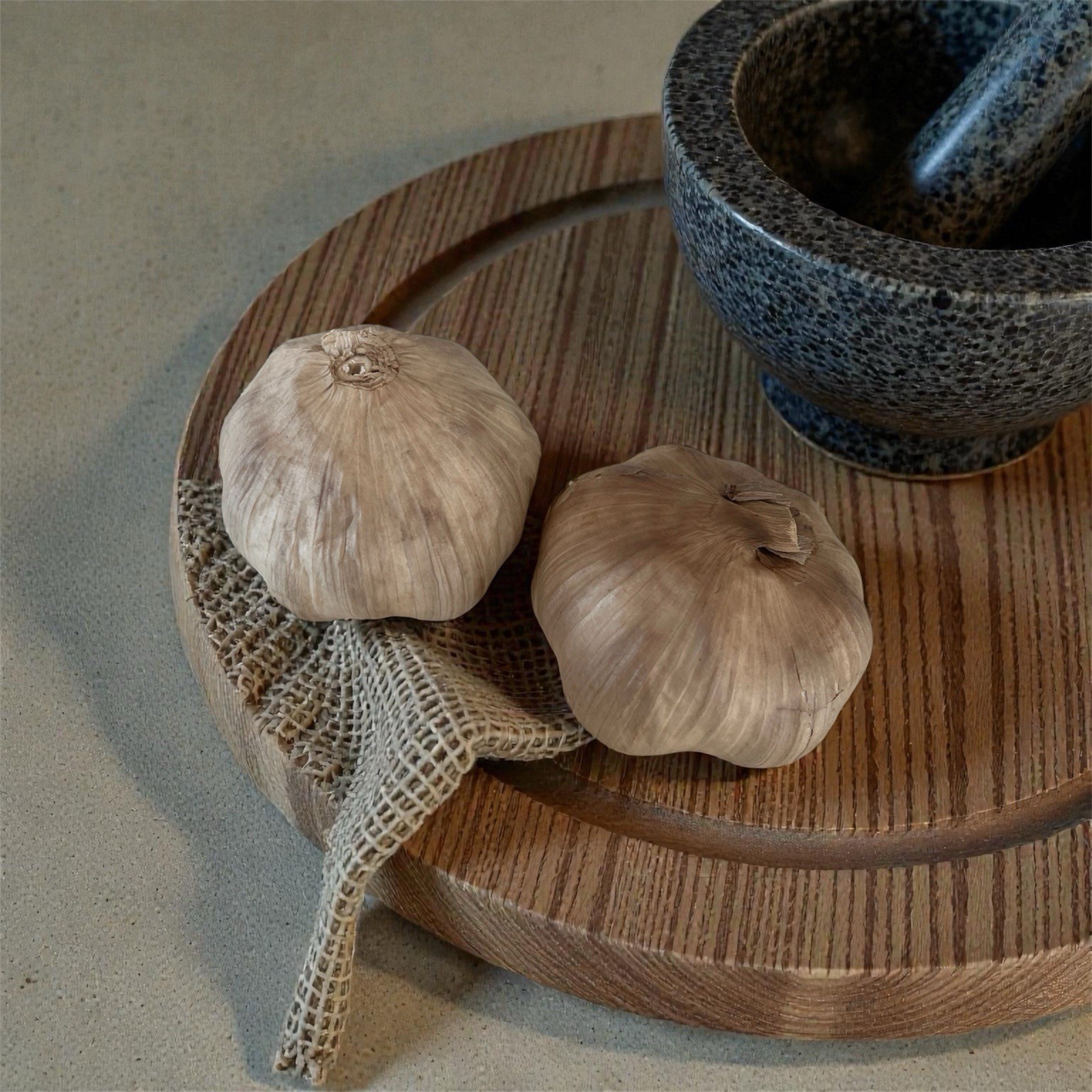 Black Garlic 3lbs Container