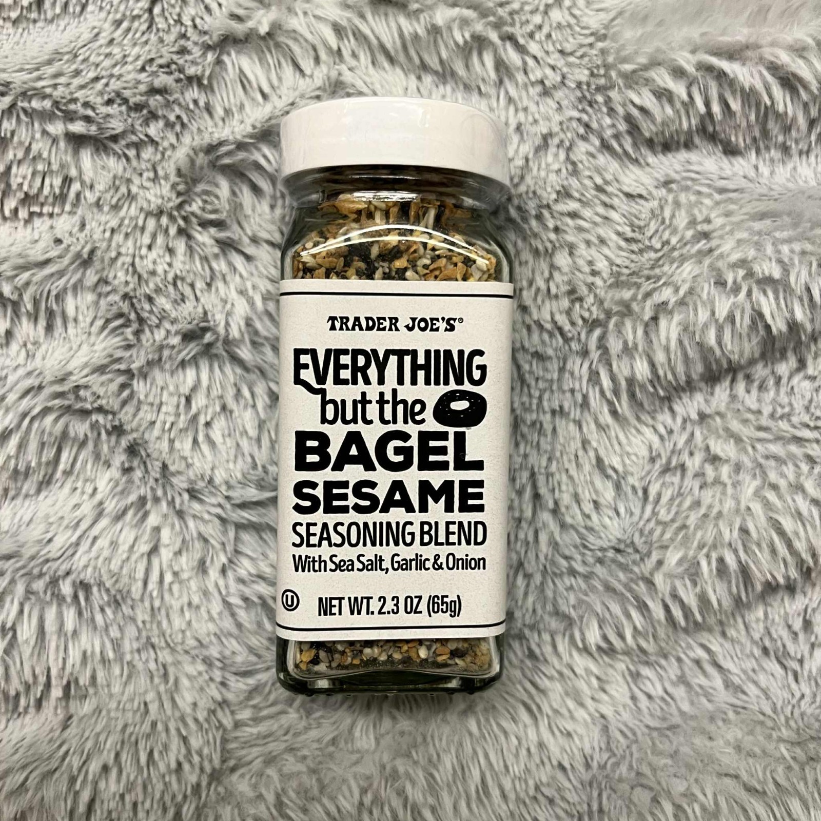 Trader Joe’s Everything but The Bagel Sesame Seasoning Blend 2.3 oz EXP 8/5/27