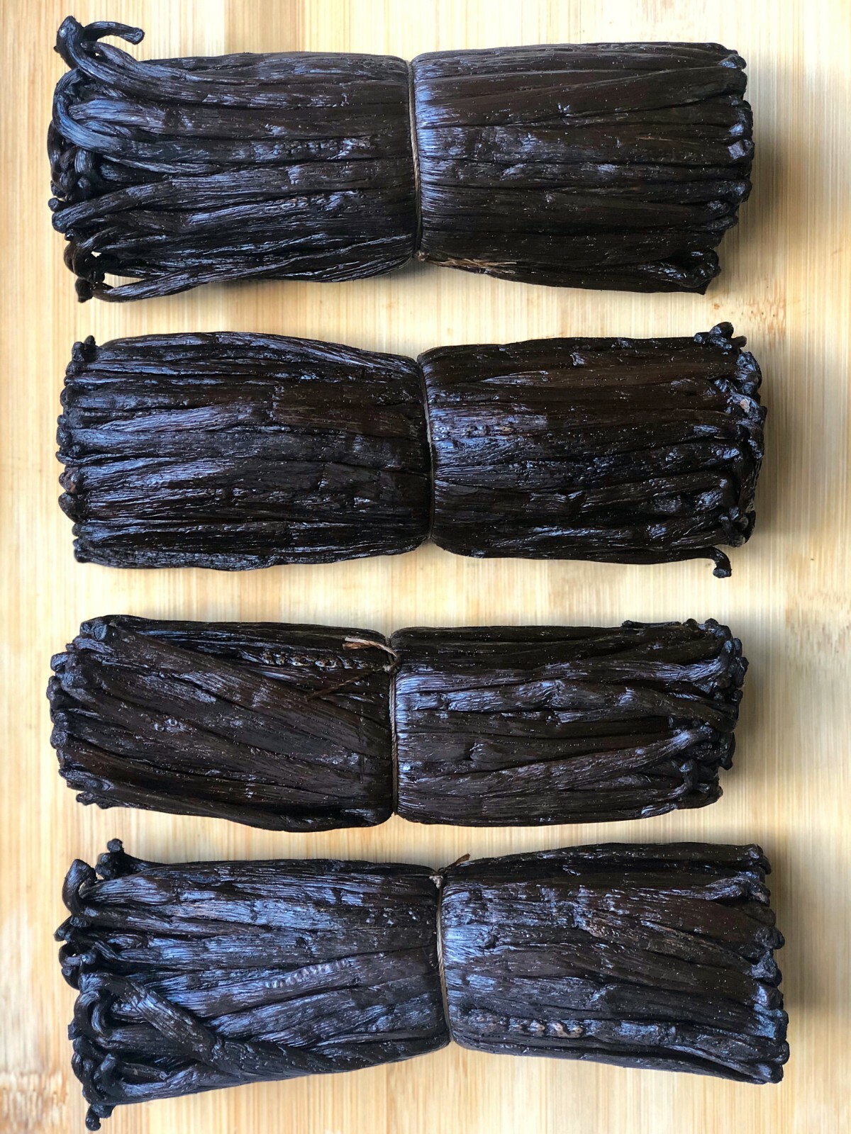 1/2 Lb Madagascar Organic Vanilla Grade A Prime Bourbon Vanilla Beans [Whole]