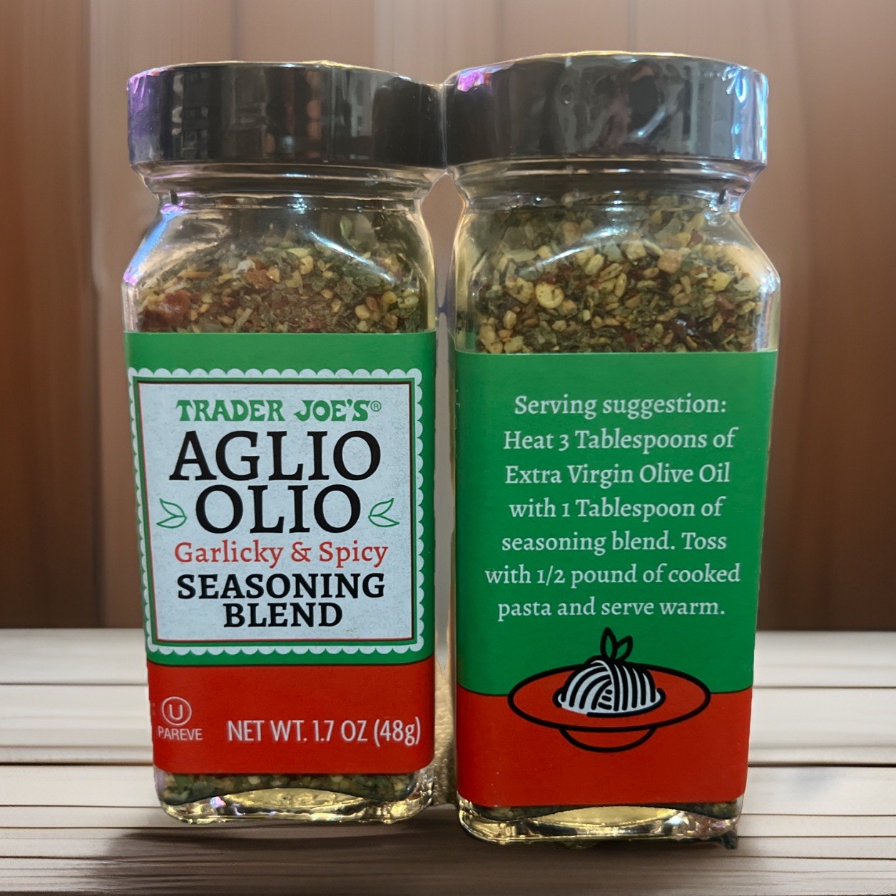Trader Joe’s Joes Aglio Olio Garlicky & Spicy Seasoning Blend Delicious 1.7oz x1
