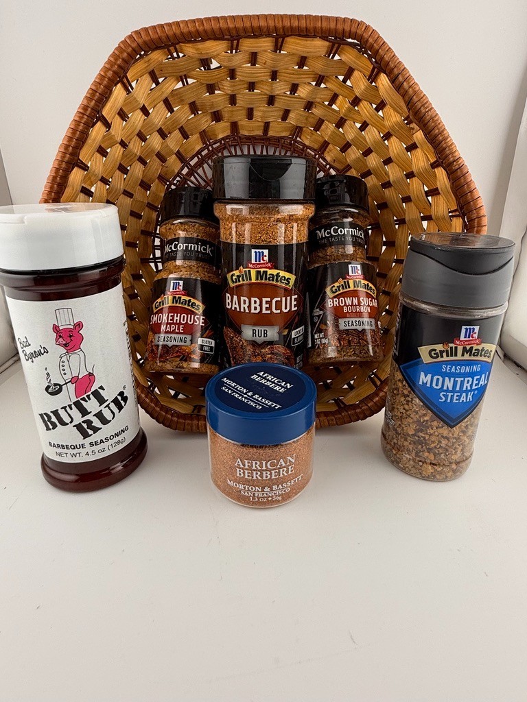 BBQ Gift Basket | Grill Mates Butt Rub Smoke ’Ems Gourmet Spice Sampler Set