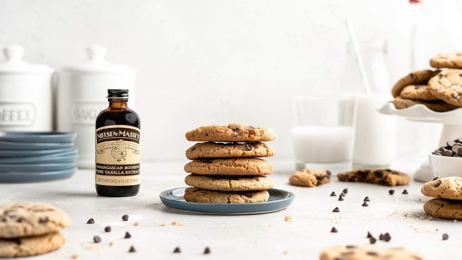 Exquisite 32 Oz Madagascar Bourbon Pure Vanilla Extract – Non-GMO & Gluten-Free