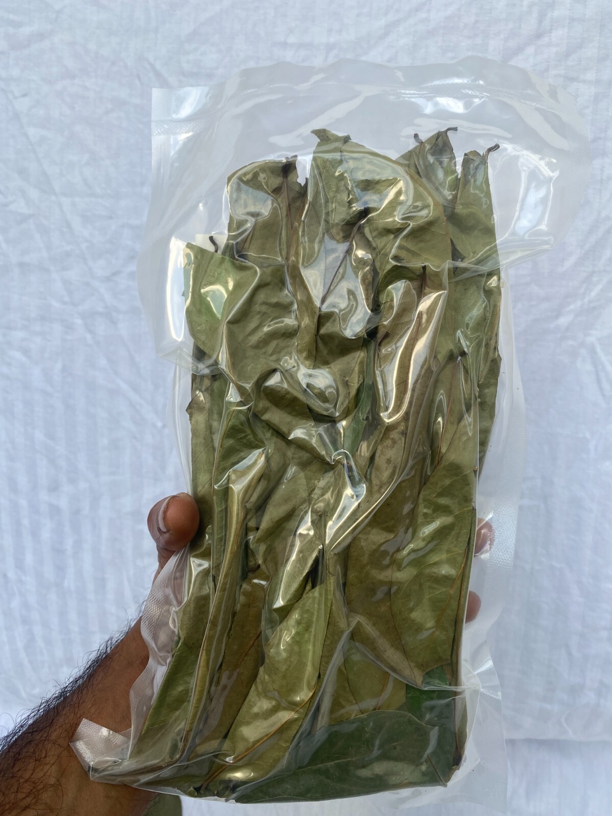 Dehydrated Organic Soursop Leaves – 50g Pack of high quality Sri Lankan herbs
