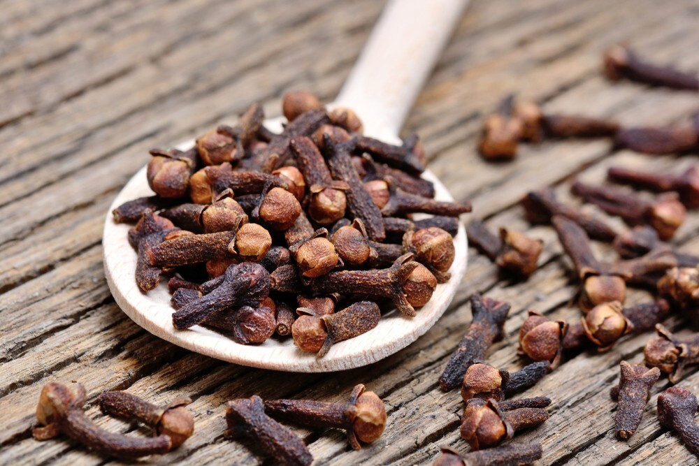 Premium Dried Cloves – Aromatic Spice for Cooking & Aromatherapy – 100% Natural