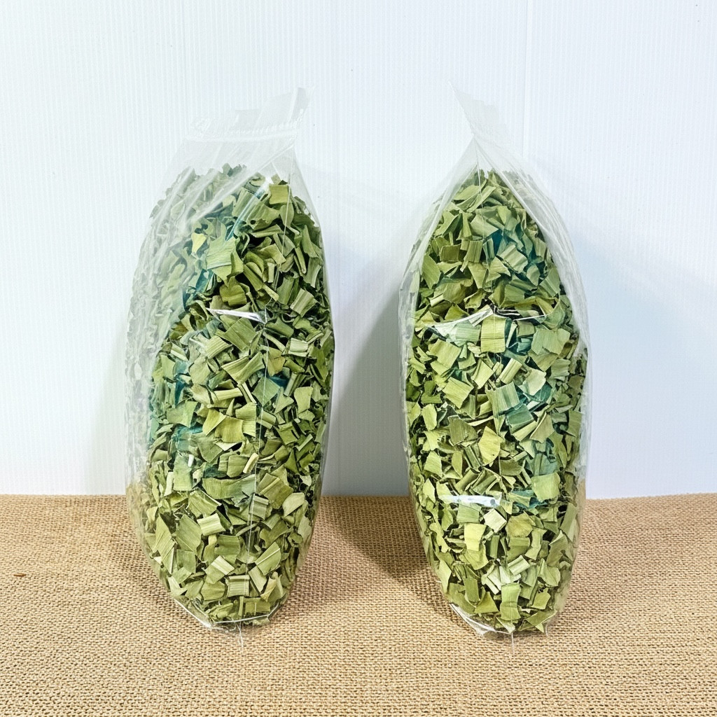 Dried Pandan Leaves 100g (50g x 2 Bags) | Pandanus Amaryllifolius