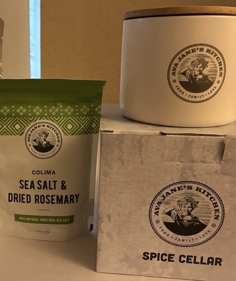AVA JANE’S KITCHEN COLIMA HAND HARVESTED UNREFINED SEA SALT and SALT CELLAR -NIB