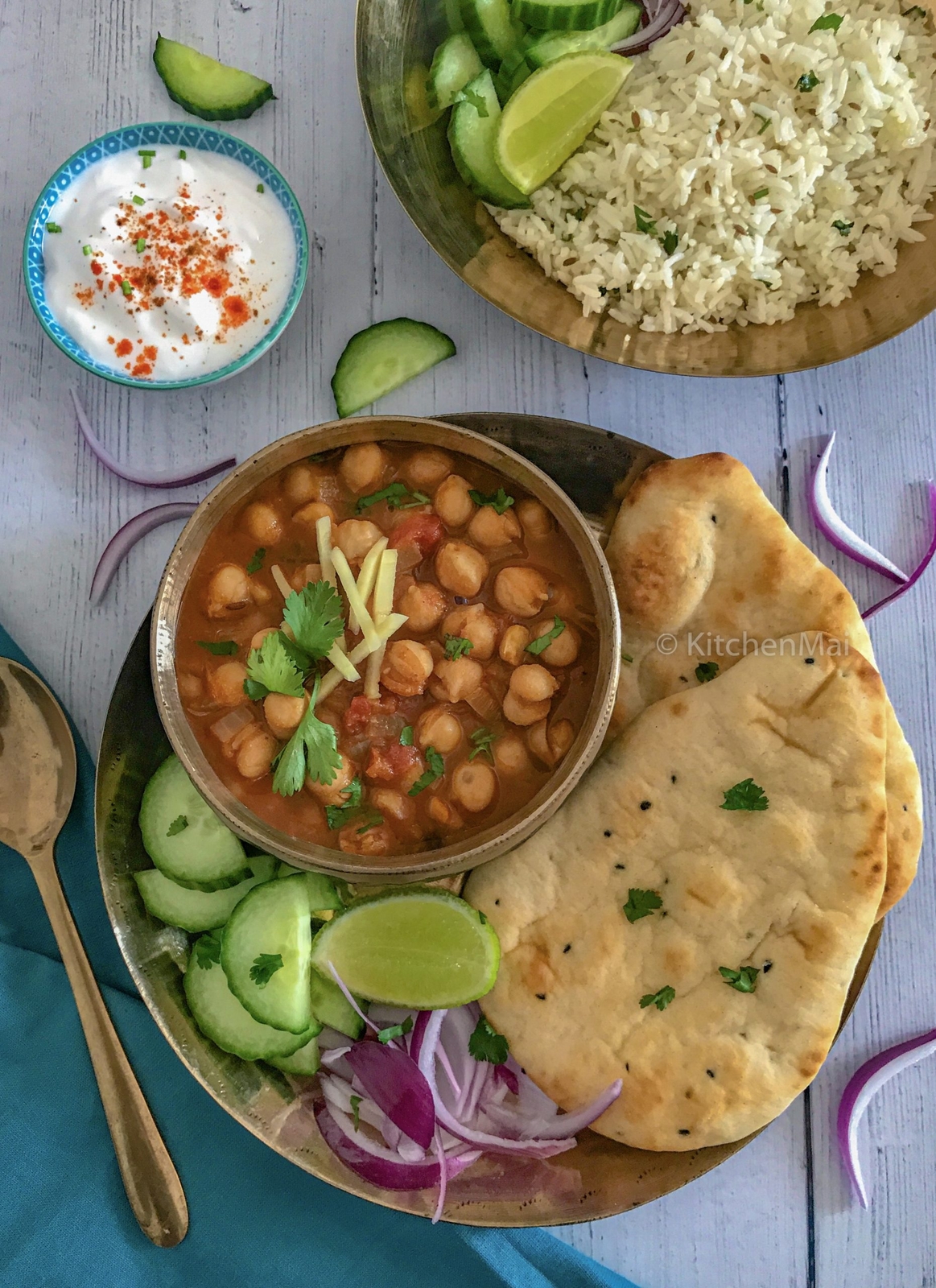 Everest Masala – Chhole, 200 g Jar adding this magical blend of Everest masalas.