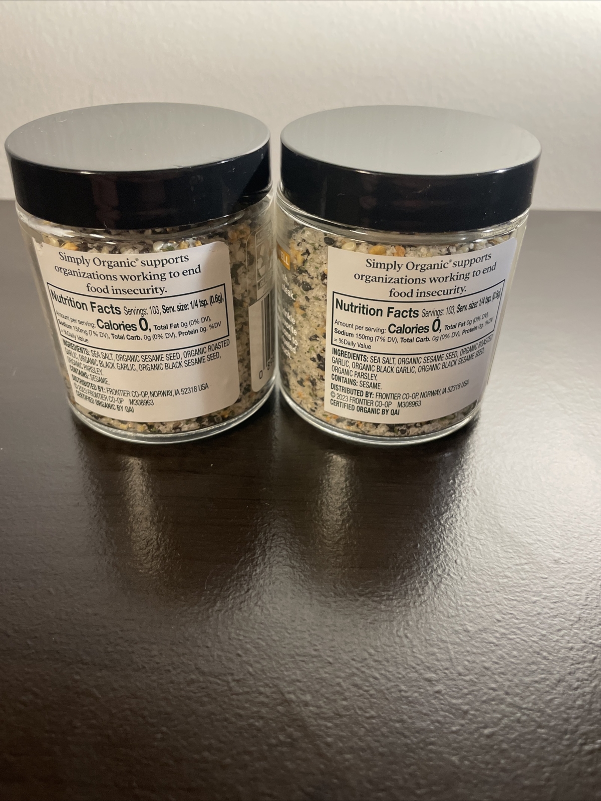 Simply Organic Organic Black Garlic Finishing Salt 2.19 OZ (LOT OF 2)