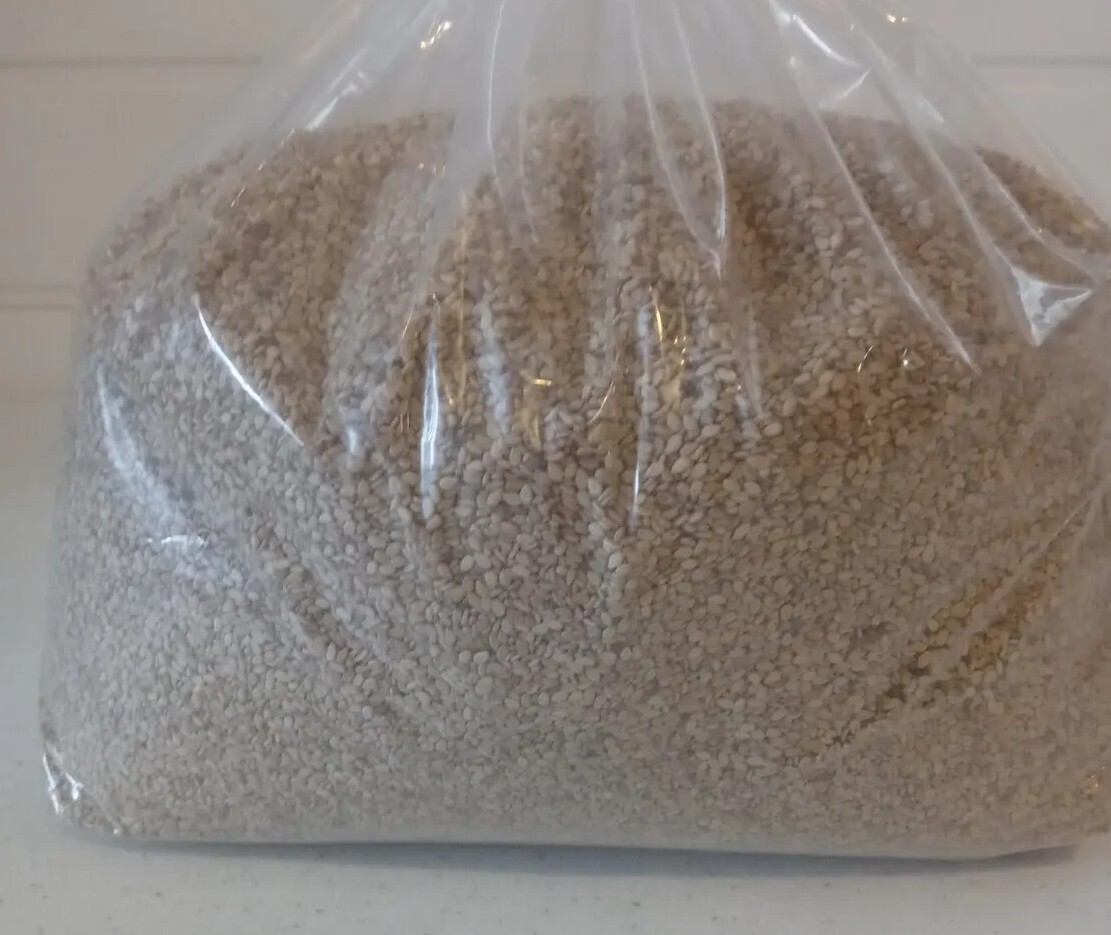 sesame seeds_ semilla de ajonjoli. 5 lb_ 100% natural.