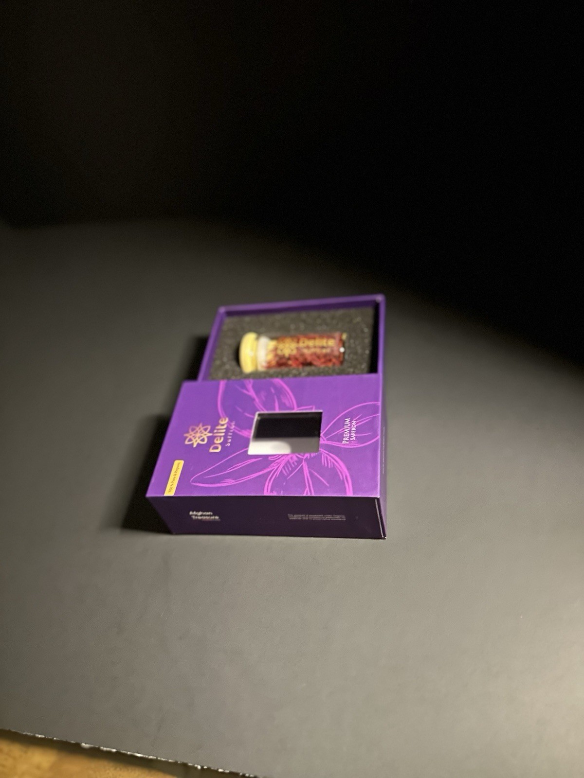 Delite Saffron: Elevate Your Cuisine with Hand-Harvested Afghan Luxury (3g)