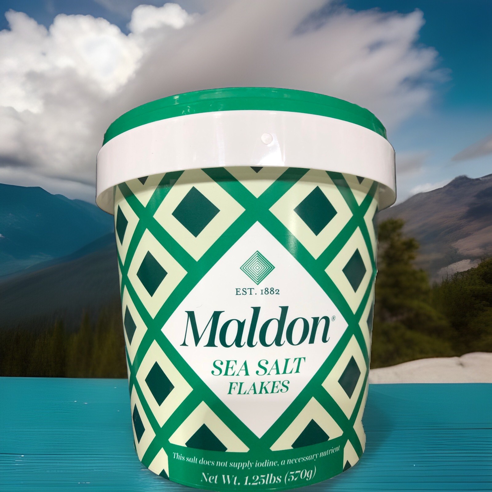 Maldon Kosher Sea Salt Flakes Resealable Tub 20.12 Oz