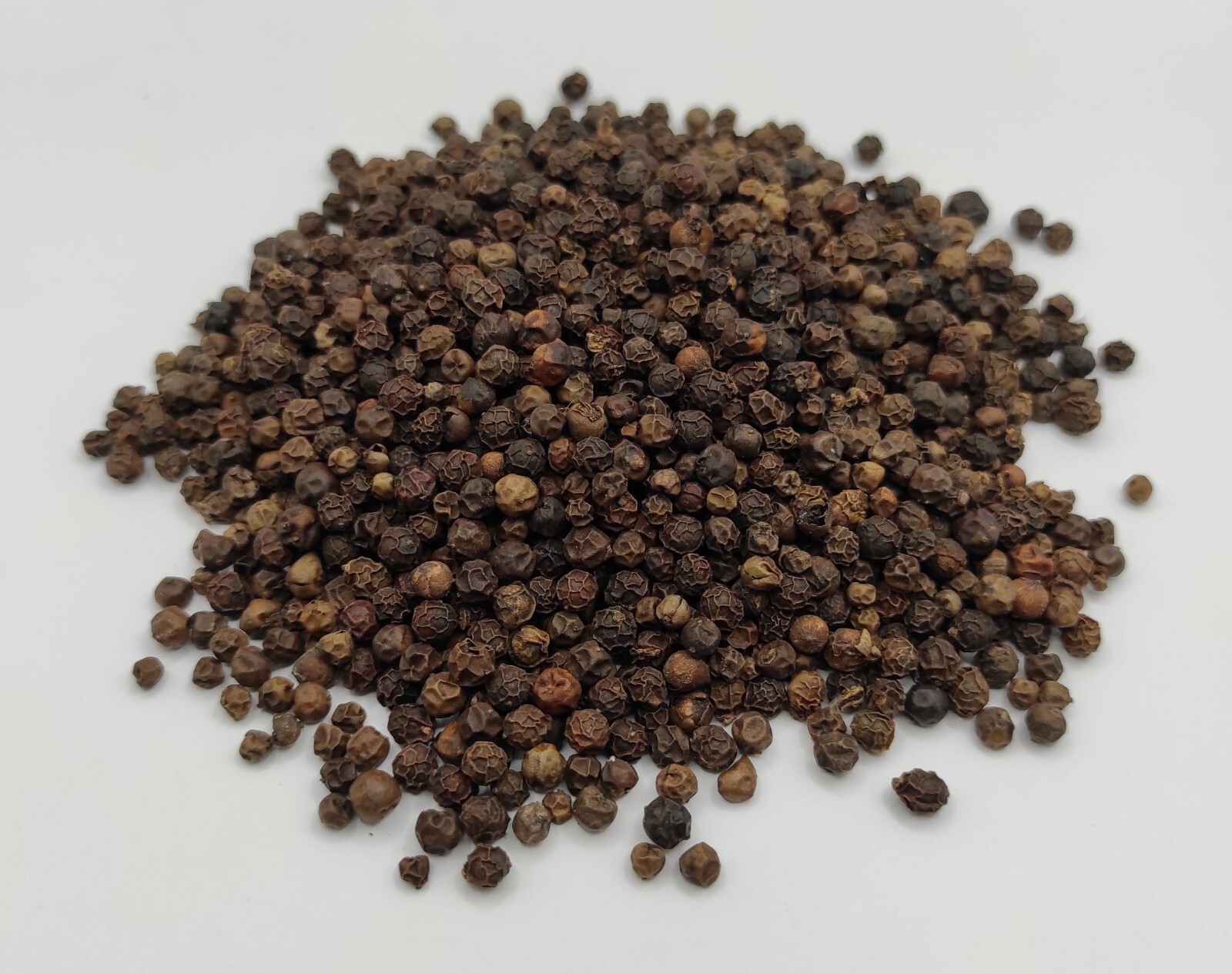 Black Pepper Whole Peppercorns 460 g (16.3oz) – Exceptional Quality Strong Taste