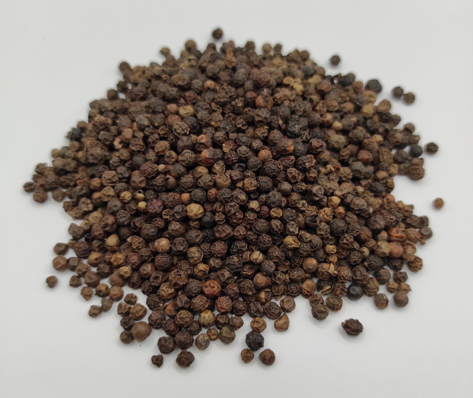 Black Pepper Whole Peppercorns 460 g (16.3oz) – Exceptional Quality Strong Taste