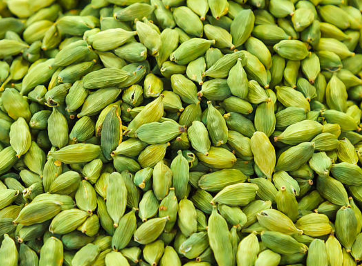 Organic Natural Cardamom seeds Ceylon best quality 25g