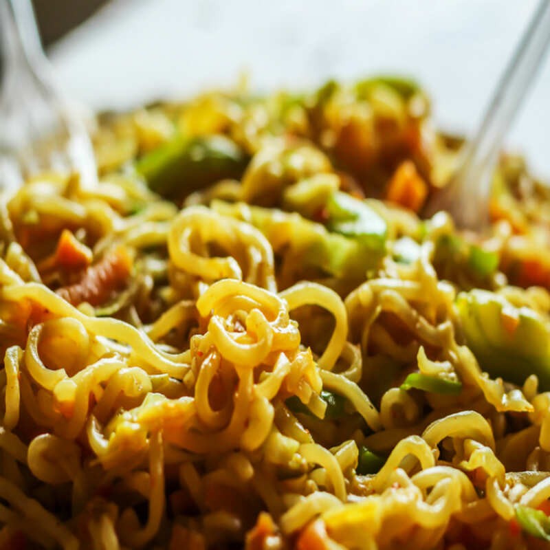 MAGGI Masala-Ae-Magic Vegetable Masala, All In One Powder 6 G x 12 Sachets