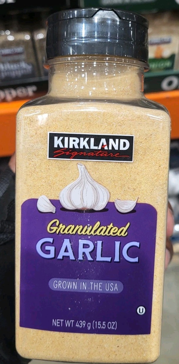 Kirkland Signature Granulated Garlic Seasoning 15.5 oz (439g) Grown in USA