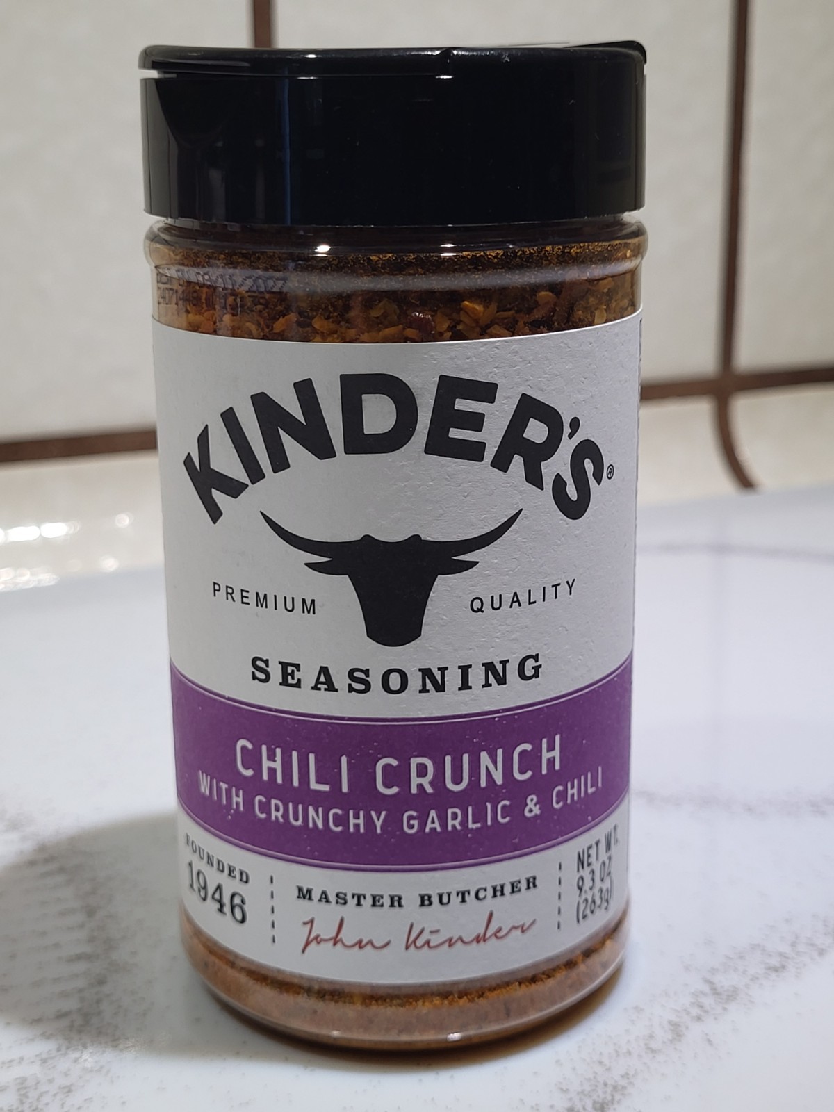 New Kinders Chili Crunch W/Crunchy Garlic & Chili 9.3 oz