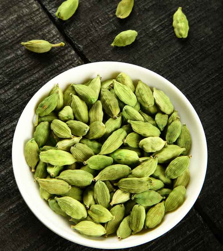 Premium Quality Green Cardamom pods Pure Natural Ceylon spices 10g (Free Shippin