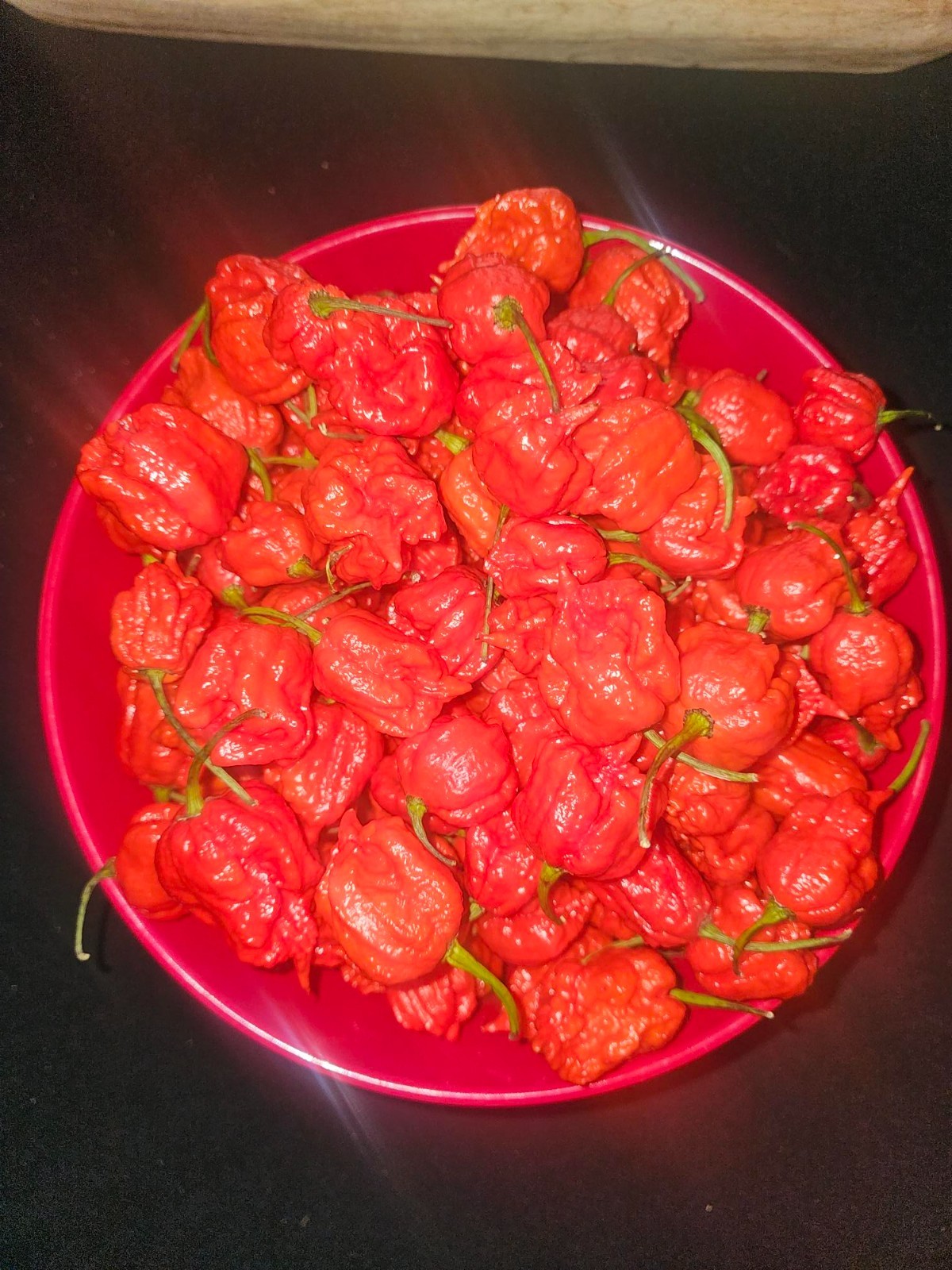 Zozoma Farms 2 Pound Fresh Carolina Reaper Chillis
