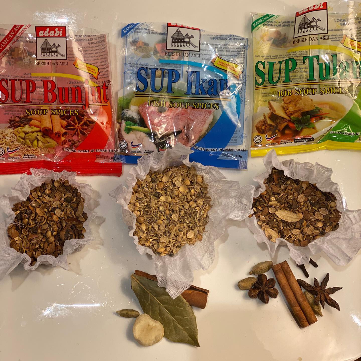 10x Adabi Sup Bunjut RIB Soup Spices Delicious Special Recipe 13g Free Shipping