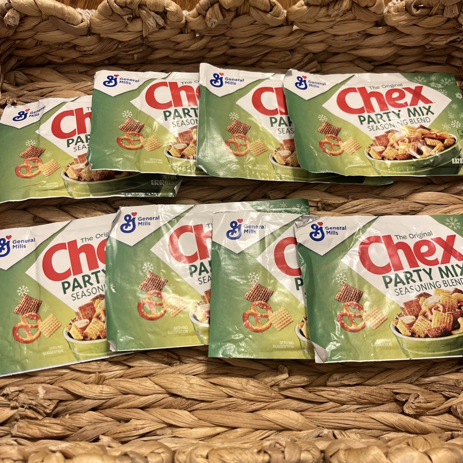 Lot of 8- The Original Chex Party Mix Seasoning Packets .62oz Exp 11/2026