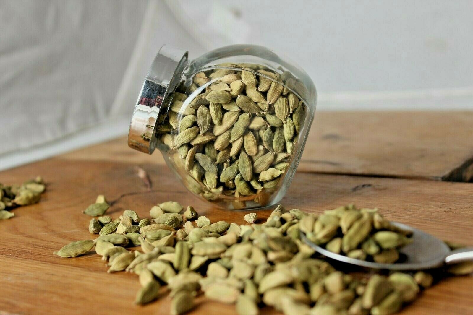 Ceylon Organic Green Cardamom Seeds Pods 100% Pure Natural Premium