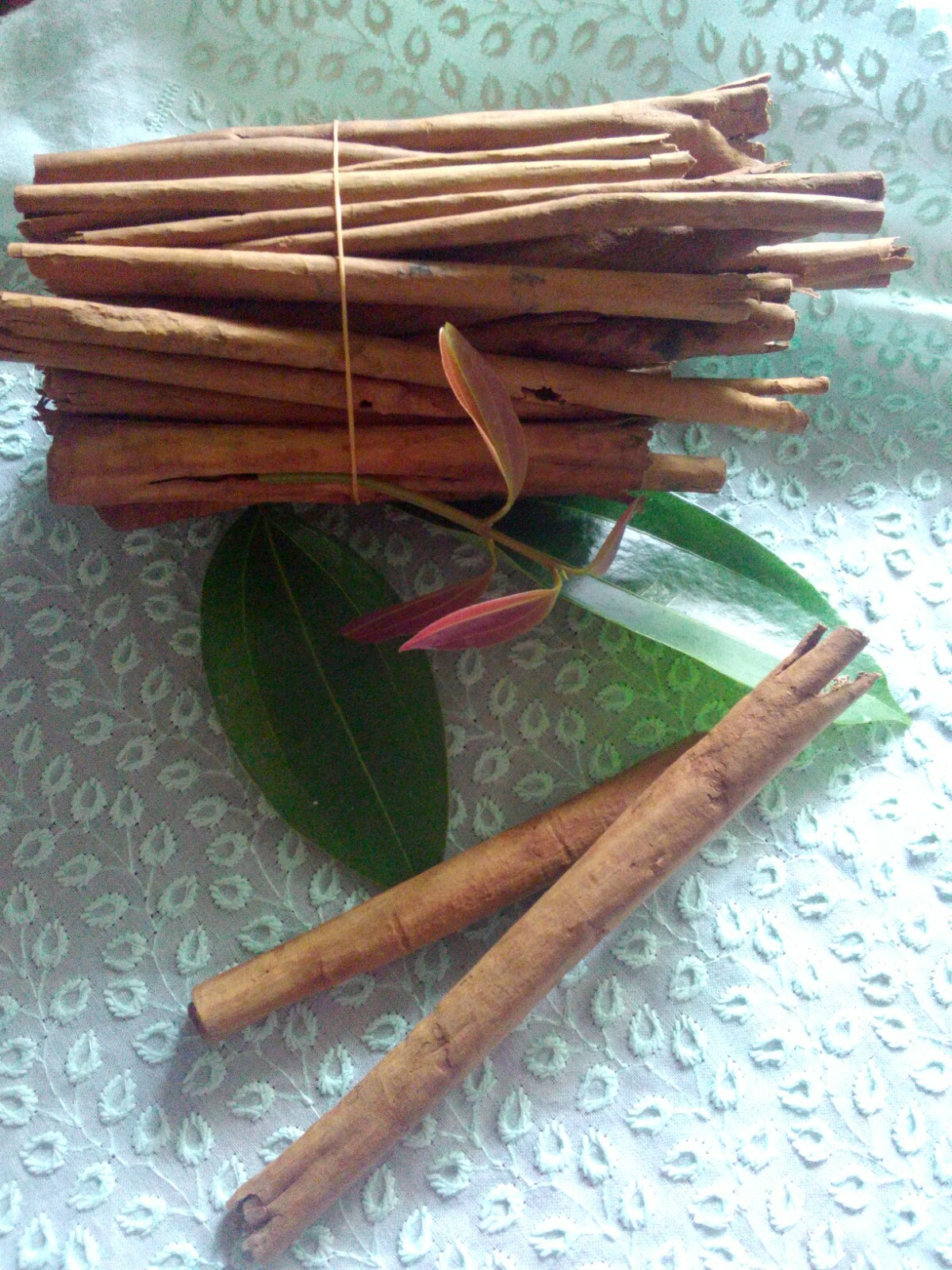 Quality Scented Cinnamon Sticks,100%True ALBA Cinnamon Sri Lankan free shipping