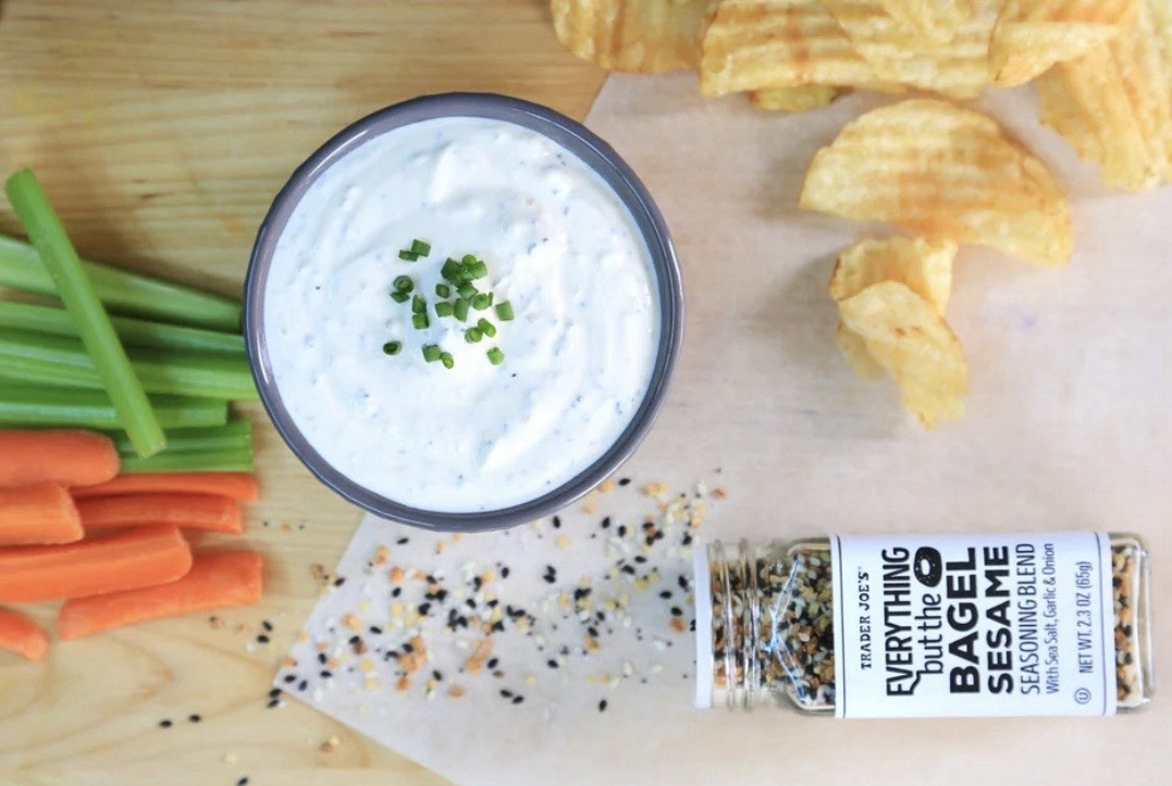 Trader Joe’s Everything But The Bagel Sesame Seasoning Blend 2.3oz (Pack of 3)