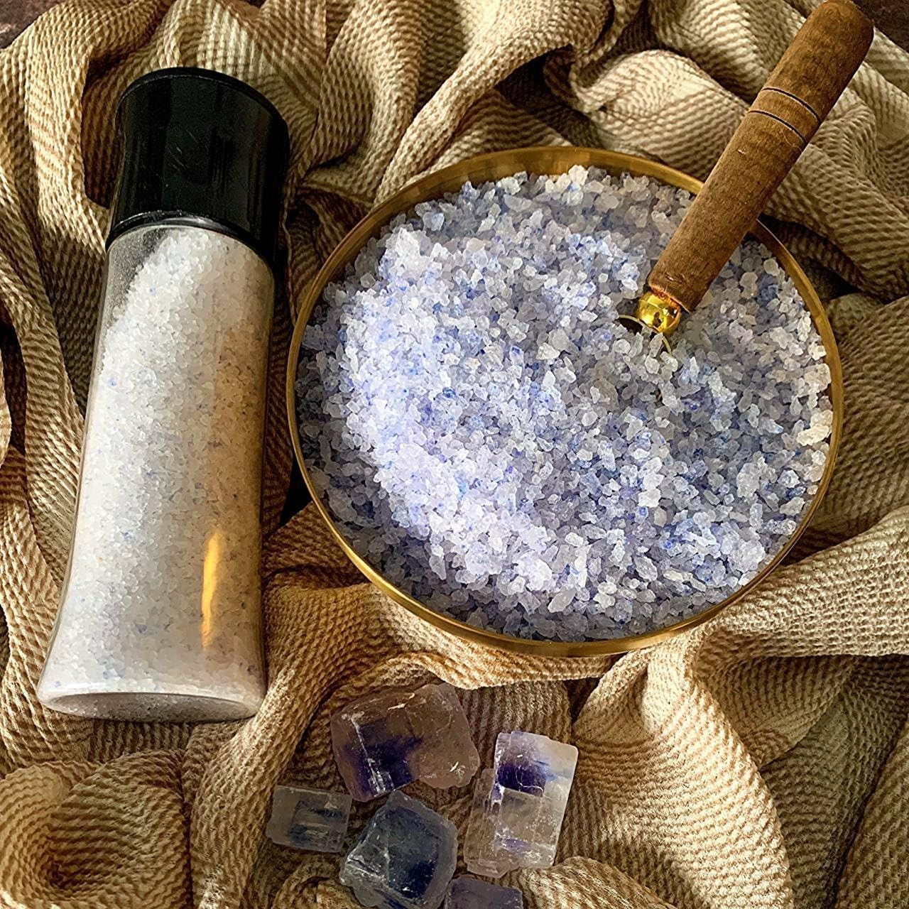 400g Ancient Blue Salt Coarse with Grinder – 80+ Minerals, High Potassium, Lo…