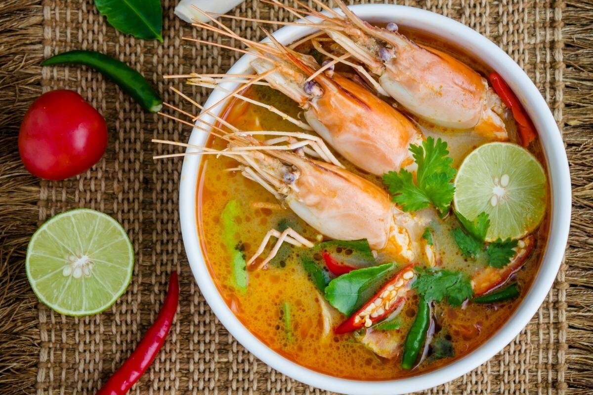 FaThai Spicy & Herb TOM YUM TOMYUM SAUCE!