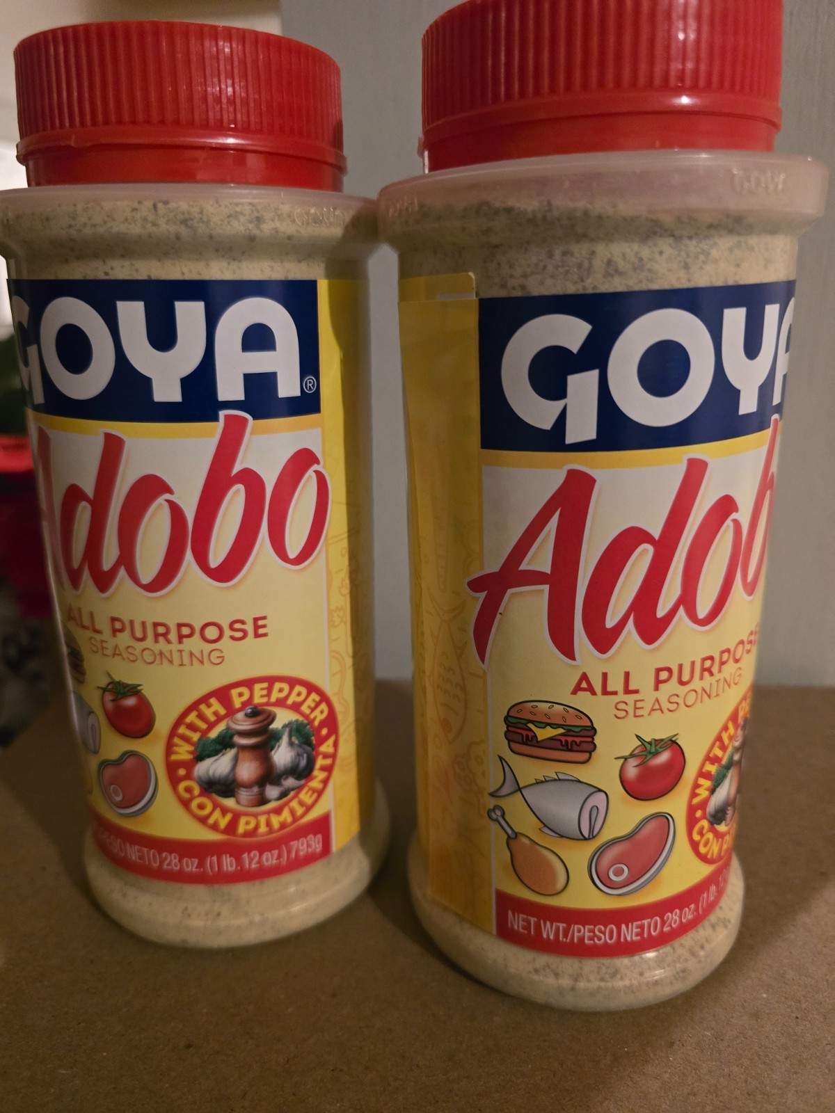 Goya Adobo All purpose Seazoning 28 oz, pk 2 with pepper