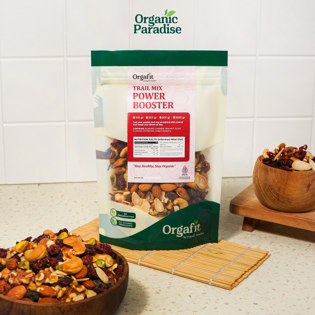 Trail Mix Nut Blend 500 Gram With Almond Cashew Pistachio Cranberry On The Go